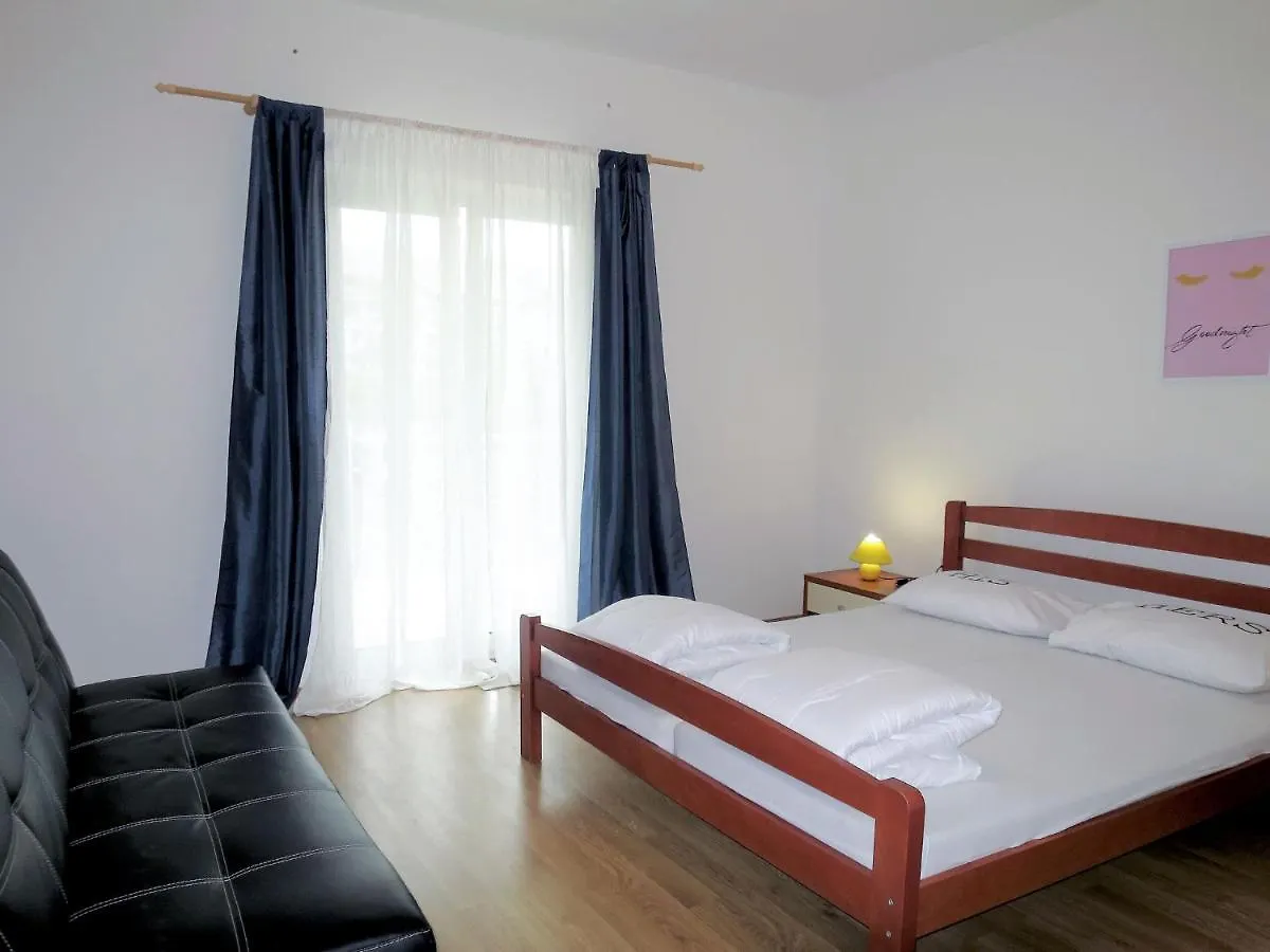 Brdar Apartment Rovinj 0*,